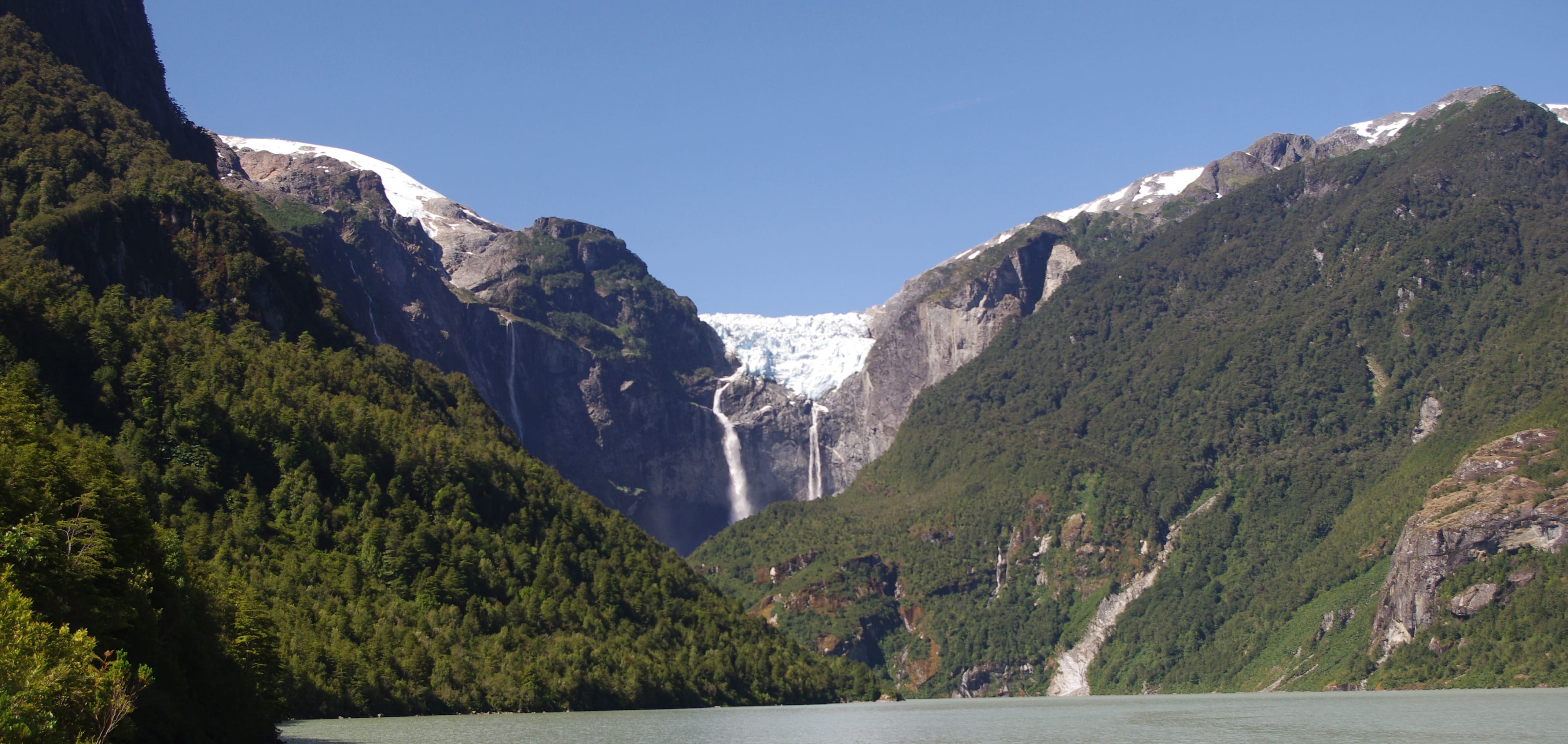 Carretera Austral Expedition Tour to Queulat Glacier
