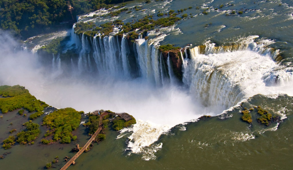 iguazu falls - panoramic view national park