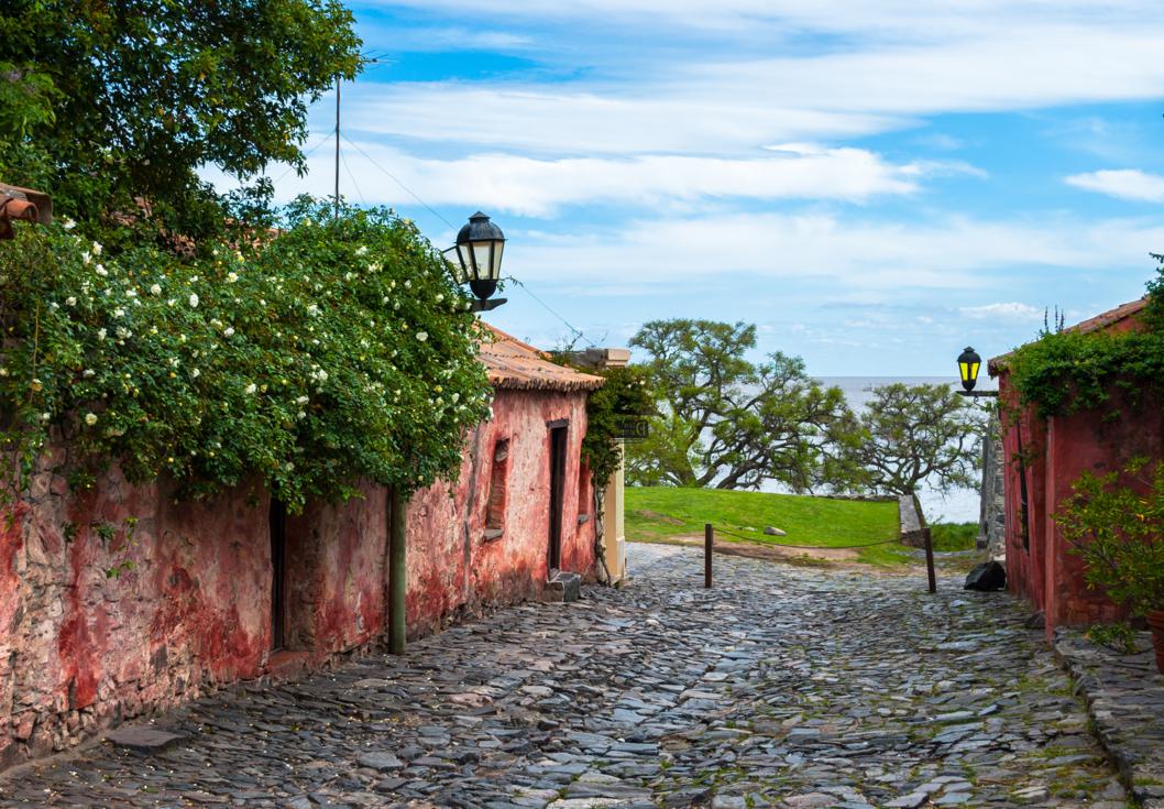 Planning a Trip to Colonia del Sacramento, Uruguay