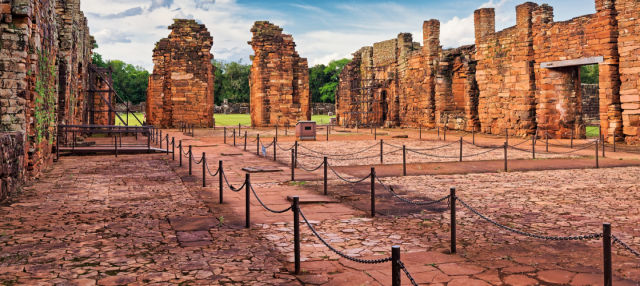 Ruinas de San Ignacio y Minas de Wanda
