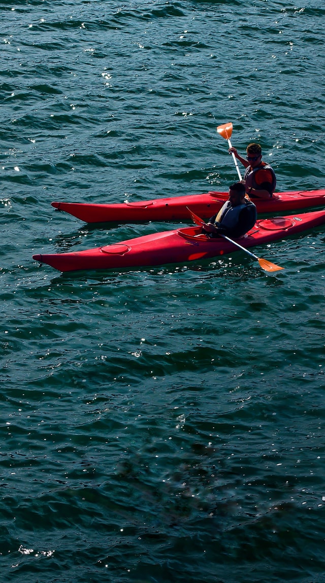 Kayak en el Lago Potrerillos