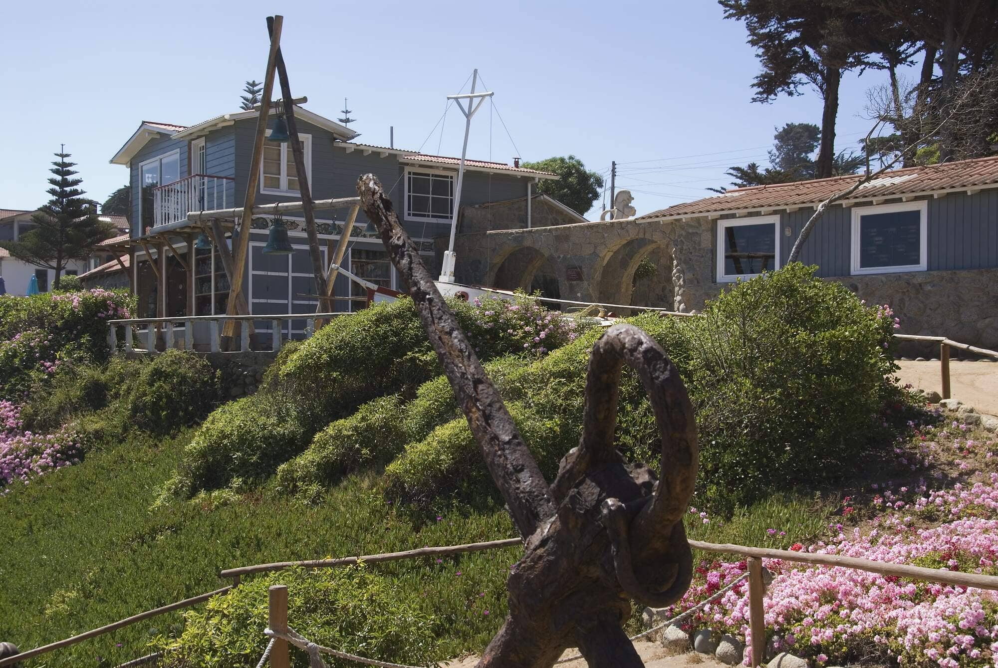 Tour to Valparaiso & Isla Negra