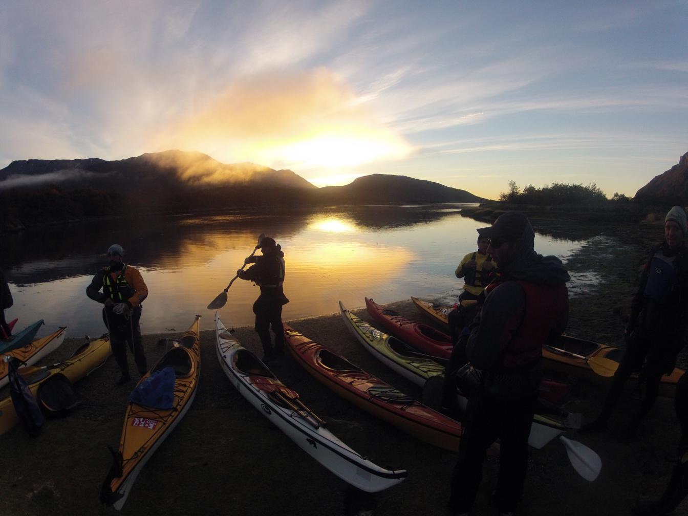 Aventura por el Lago en 4×4 & Canoas