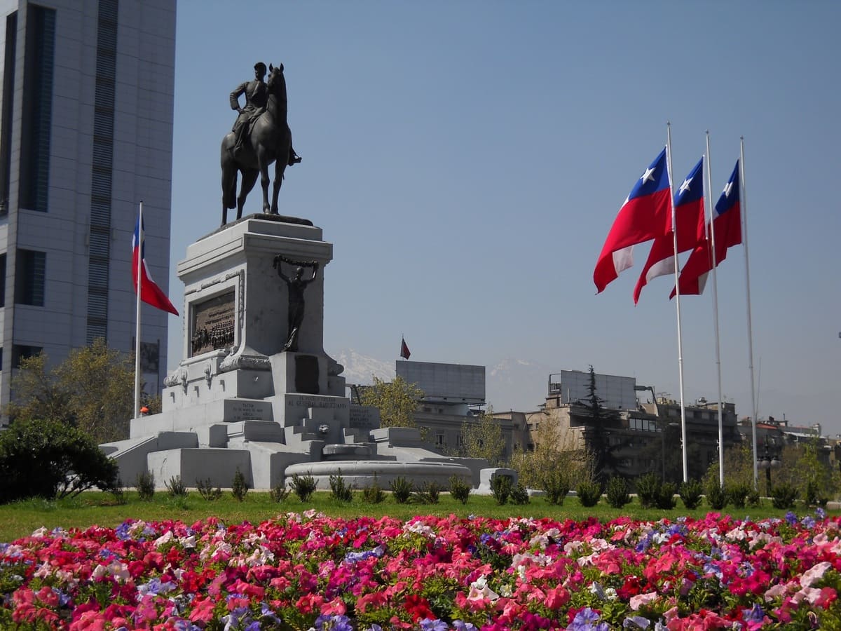 What are the parks in Santiago?