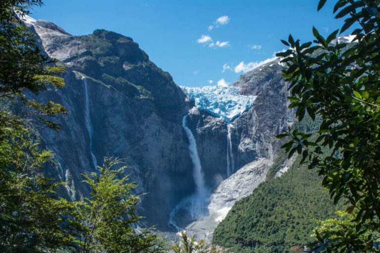 queulat-glacier-carretera-austral-chiel